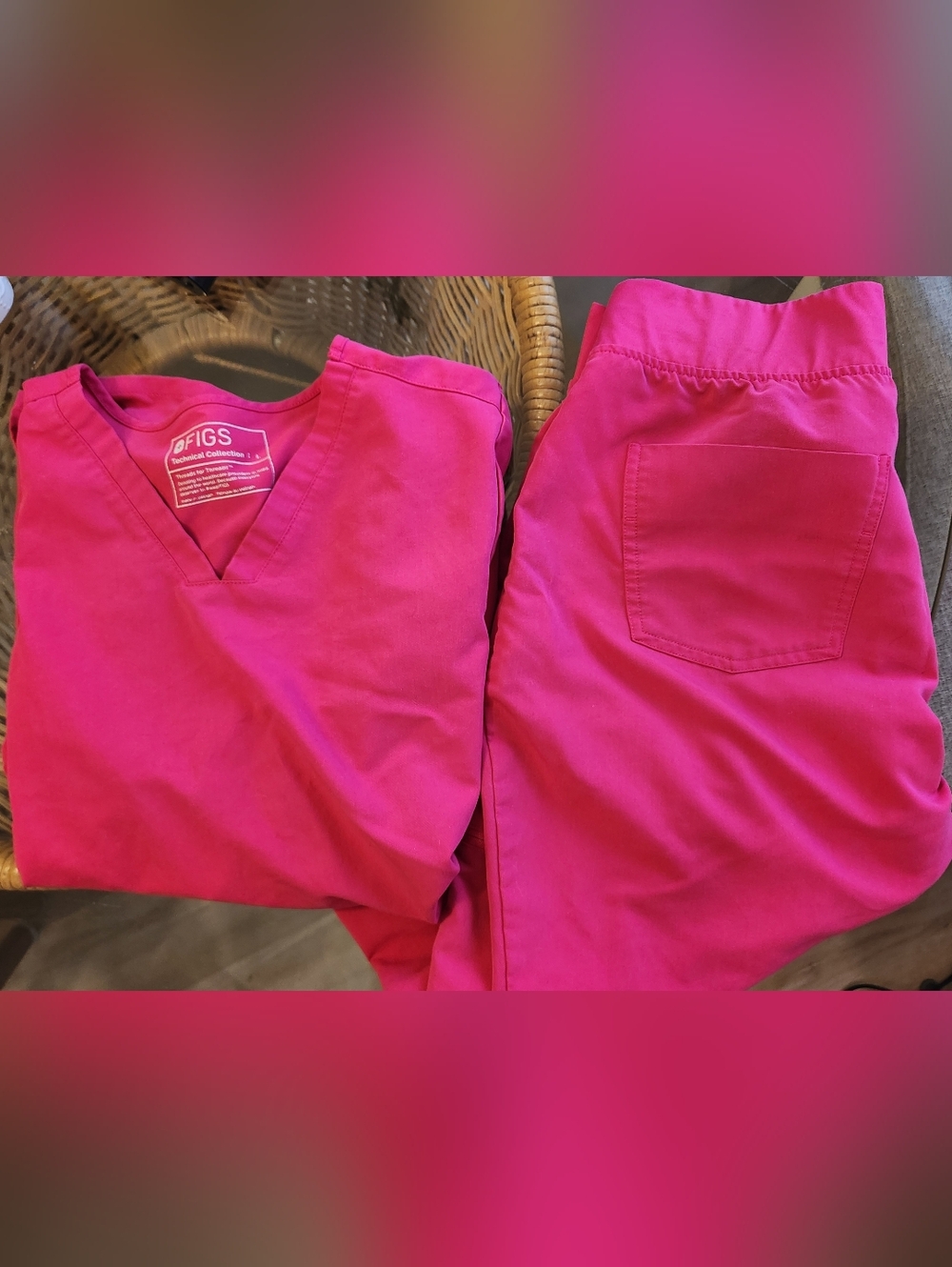 Figs, Bright Hot Pink Scrub Top & Pants Set, L